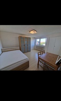 Lebendig wohnen in Nürnberg: Kompaktes 1-Zimmer-Apartment am Plärrer