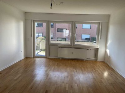 Freundliche Erdgeschosswohnung mit Balkon und Einbauküche in Münster/Roxel