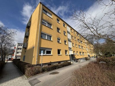 "Charmante 4-Zimmer-Wohnung mit Potenzial – Gestalten Sie Ihr neues Zuhause!"