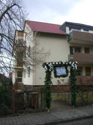 Im 4 Familien Haus schöne 3 Zimmer, Bad, Balkon, Budenheim