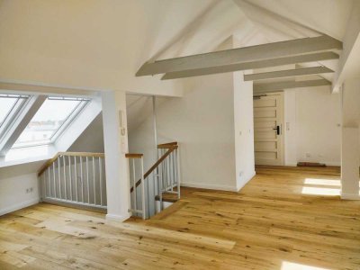 Dachgeschosswohnung über zwei Etagen