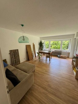 Helle 3-Zimmer-Wohnung mit Balkon in Top-Lage in Stuttgart-Möhringen