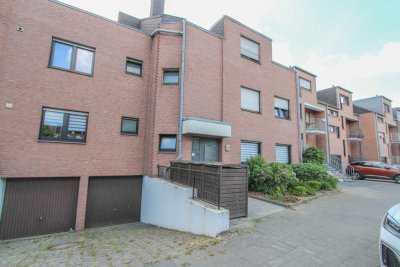 Helle 4-Zimmer-Wohnung mit Balkon in ruhiger Lage