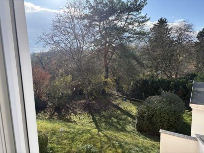 Sanierte ruhige 3 -4 Zi- Whg in Wiesbaden-Biebrich