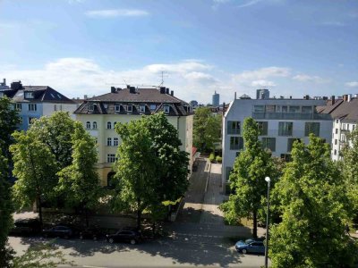 Moderne, helle und komfortable 2 Z.-Wohnung mit schönem Weitblick