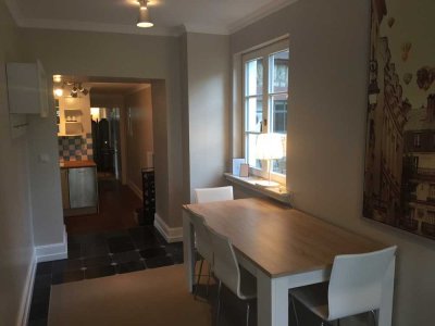 Exklusive, modernisierte 2-Raum-EG-Wohnung mit gehobener Innenausstattung in oberursel