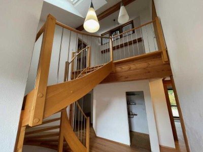 Wohnen & Arbeiten! Interessantes Wohn/- Geschäftshaus in Winzingen!