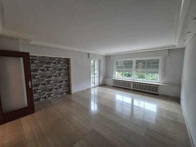 Gepflegte 4-Zimmer Wohnung mit Balkon in Korntal-Münchingen