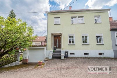 WOHNLICH - gepflegtes Einfamilienhaus mit Garage, Garten und großem Grundstück in Hangard!