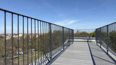 ** Wohntraum mit Fernblick ** Dachgeschoss-Maisonette mit Dachterrasse ** Einbauküche ** 2 Bäder **