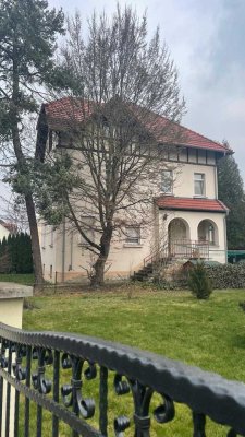 Wunderschöne Villa in Neukieritzsch OT Lobstädt – Ab August bezugsfrei