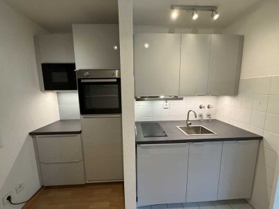 Modernes All-Inclusive Apartment mit Schwimmbad & Sauna – im top Lager Aachen-Laurensberg