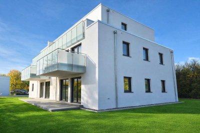 Großzügige 3-Zimmer-EG-Wohnung mit Garten