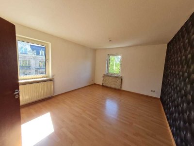 Große 4-Zimmer-Wohnung Stadtmitte