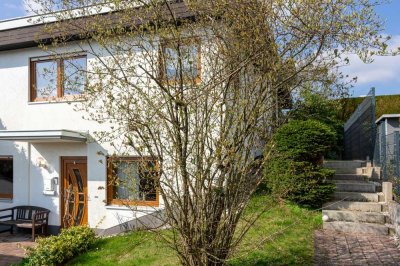 Helles Wohnhaus mit schönem Garten und Garage - ruhiger Lage Trier-Kernscheid