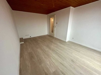 Ansprechende 2-Zimmer-DG-Wohnung in Bremerhaven