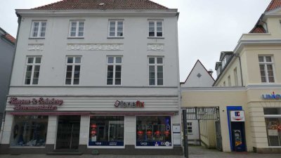 Schöne 5-Zimmer-Wohnung in zentraler Lage in Flensburg