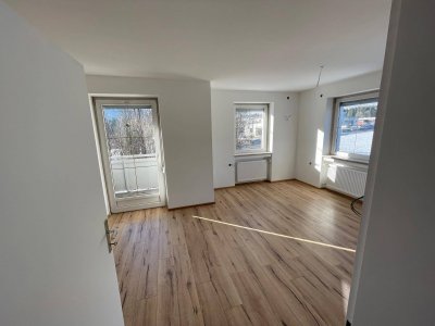 Frisch renovierte 3-Zimmer Wohnung im 1. Stock