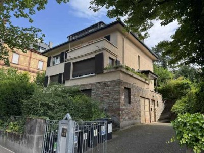 3 - 4 Zimmer Wohnung mit Balkon Nähe Düreranlage