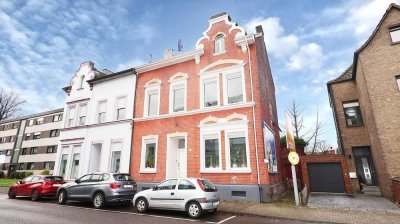 Charmante sanierte Doppelhaushälfte mit originalen Stuckelementen