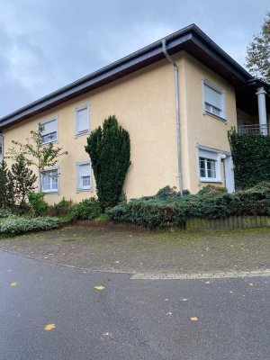 House with accessory apartment