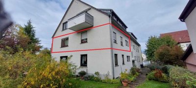 Provisionsfrei: Schön geschnittene Etagenwohnung mit 4 Zimmern, großem Balkon und Garagenstellplatz