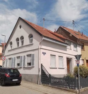 Renovierter Altbau mit Scheune - Einziehen & Wohlfühlen