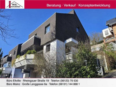 Freistehendes Einfamilienhaus mit 2 sonnigen Süd-Balkonen und Terrasse in absoluter Bestlage