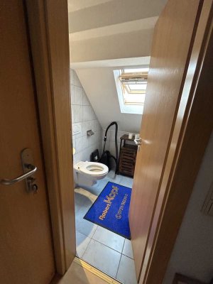 Gemütliche 2 Zimmer Wohnung ( ab sofort )  Küche & Einrichtung müssen abgekauft werden