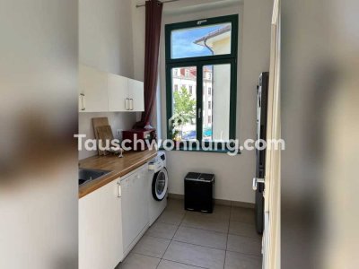 Tauschwohnung: Sonnige 2 Raum Wohnung mit Balkon