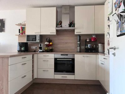 Moderne Maisonette mit Wintergarten, Balkon & TG-Stellplatz in Fürth