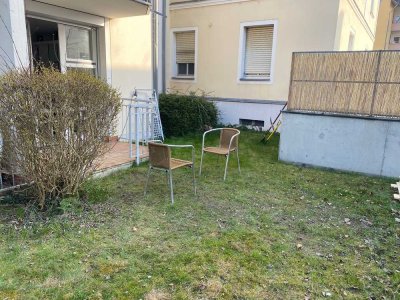 Helle 1-Zimmer Wohnung mit Terrasse und Garten