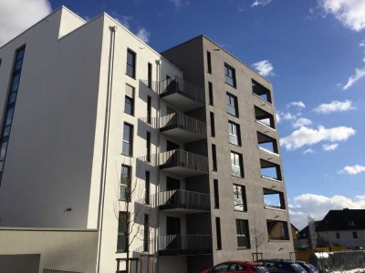 Modernes, großzügiges und sehr schönes 1 Zimmer-Apartment mit Terrasse in top Lage zum JuWi-Campu...