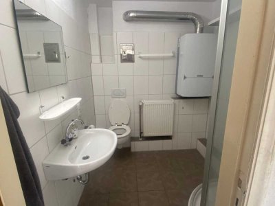 Gepflegte 2,5-Zimmer Wohnung im 4. OG mit Balkon in Bremen-Fesenfeld