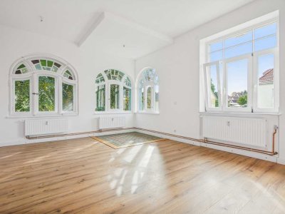+++Neustadt in Sachsen: Traumhaft renovierte Altbauwohnung (101 m2 & 3 Zi.) jetzt günstig mieten!+++
