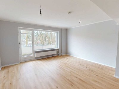 Vollständig renovierte 2-Zimmer-Wohnung mit BALKON und EBK in Hamburg-Meiendorf