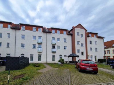 Ideale Kapitalanlage - Gut geschnittenen 2-Raum-Wohnung mit Balkon