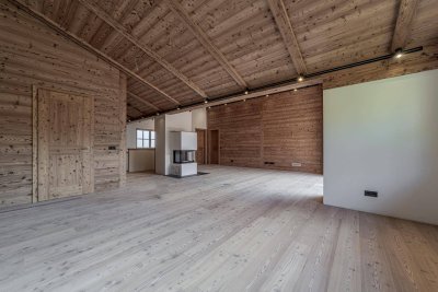 Penthouse-Feeling zum Top-Preis – Neubau in Kirchberg!