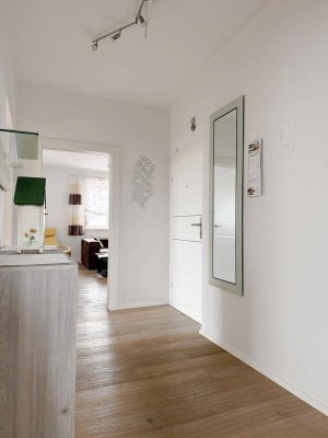 Wohnen wie im Haus – 4 Zimmer Wohnung mit großem Gartenanteil