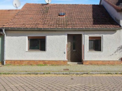 Kleines Haus mit Garten statt Wohnung: Ihr Sanierungsprojekt im historischen Stadtkern von Gransee
