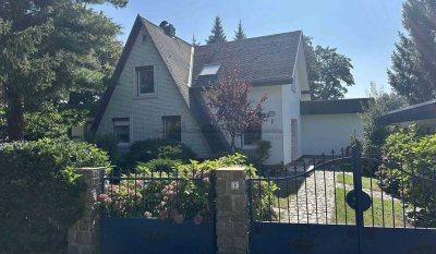 Exklusivauftrag: Top-gepflegtes Architektenhaus auf Wassergrundstück in Ketzin