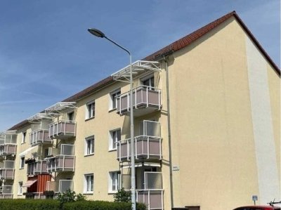 Attraktive Etagenwohnung (3 Zimmer) in Heidenau mit Balkon und wunderschönem Ausblick