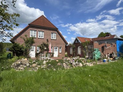 Preisanpassung! Friesenhaus mit viel Platz in ruhiger, naturnaher Deichnähe