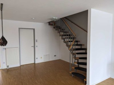 4-Zimmer-Wohnung für Familien mit 2 Balkonen und hochwertiger EBK in Holzgerlingen