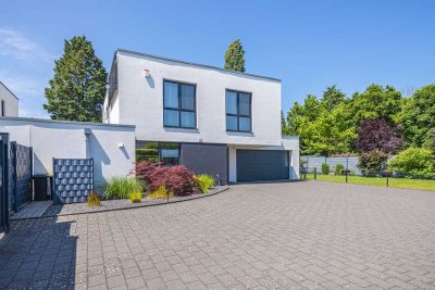 Luxuriös und Energieeffizient: Bauhaus-Klassiker in Privatstraße