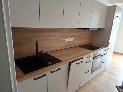 Nachmieter für 1,5-Zimmer Erdgeschosswohnung (mit Terasse) in Dresden-Naußlitz gesucht.