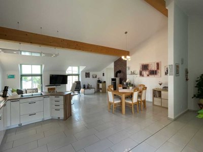 Wohnen am Wasser- einzigartige Eigentumswohnung in der Innenstadt mit Terrasse und Aufzug