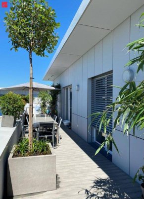 Helle Dachterrassenwohnung mit offener Küche und Sauna!
