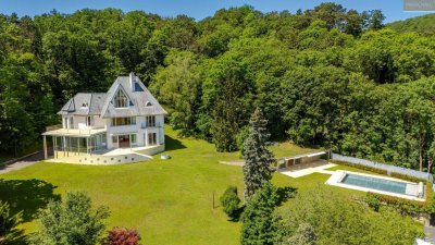 Elegantes Anwesen mit großzügigem Grundbesitz (11.045 m²) zur Vermietung