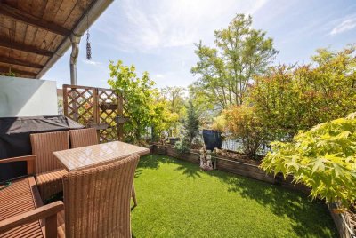 Kurzfristig bezugsfreie 2-Zimmer-Wohnung mit sonniger Dachterrasse und zwei Balkonen